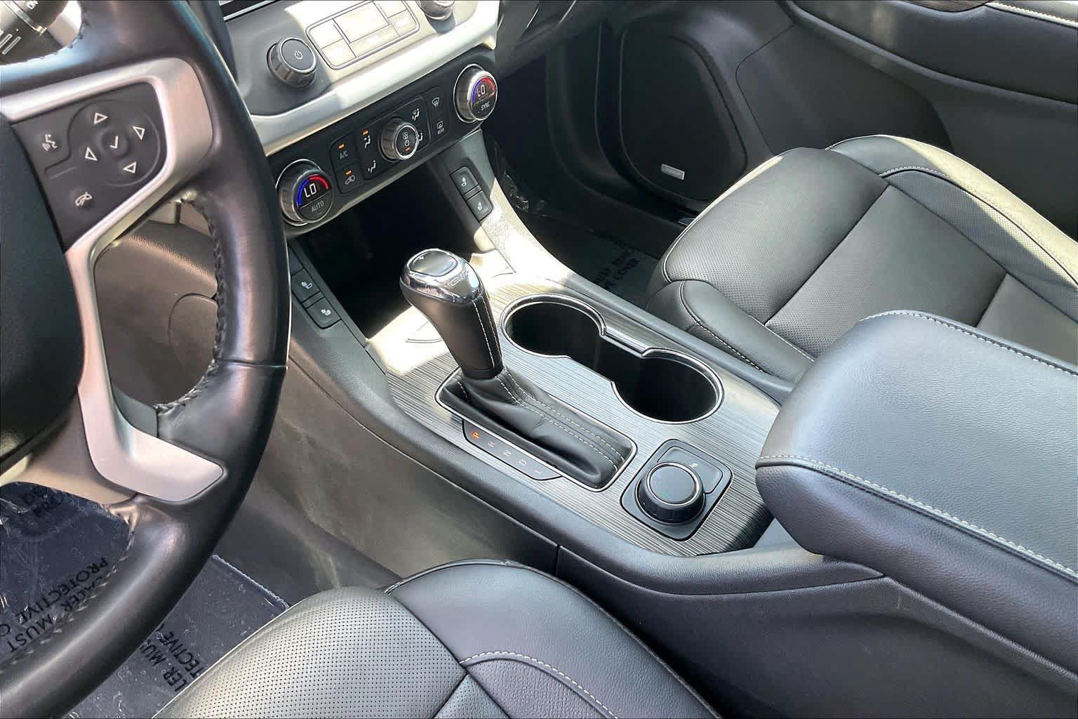 Used 2018 GMC Acadia SLT FWD image 15
