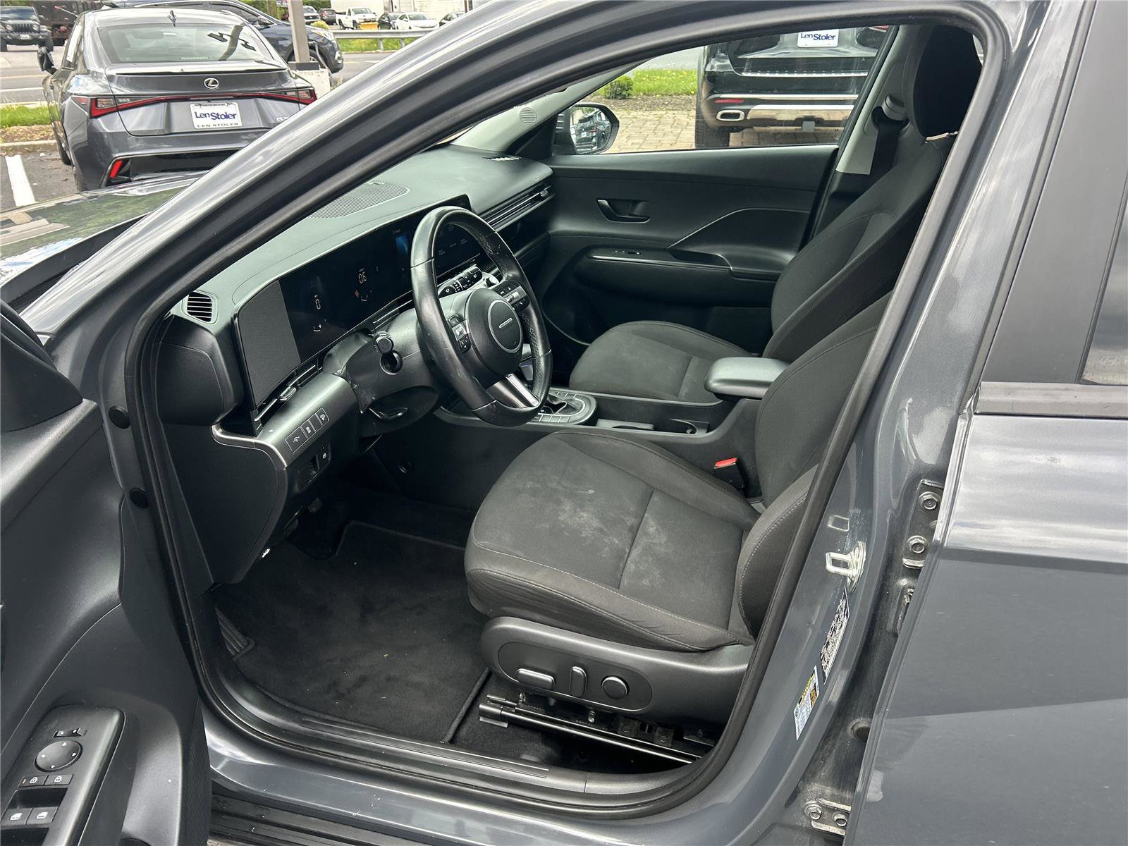 Used 2024 Hyundai Kona SEL AWD/4WD image 10