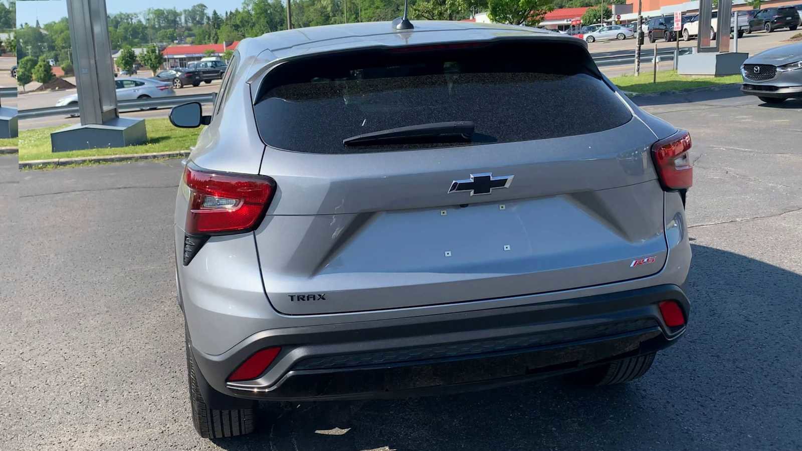Certified 2025 Chevrolet Trax RS FWD image 7