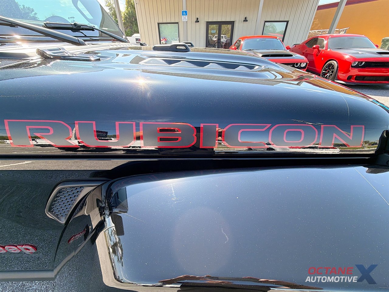Used 2022 Jeep Wrangler Unlimited Rubicon w/ Dual Top Group AWD/4WD image 34