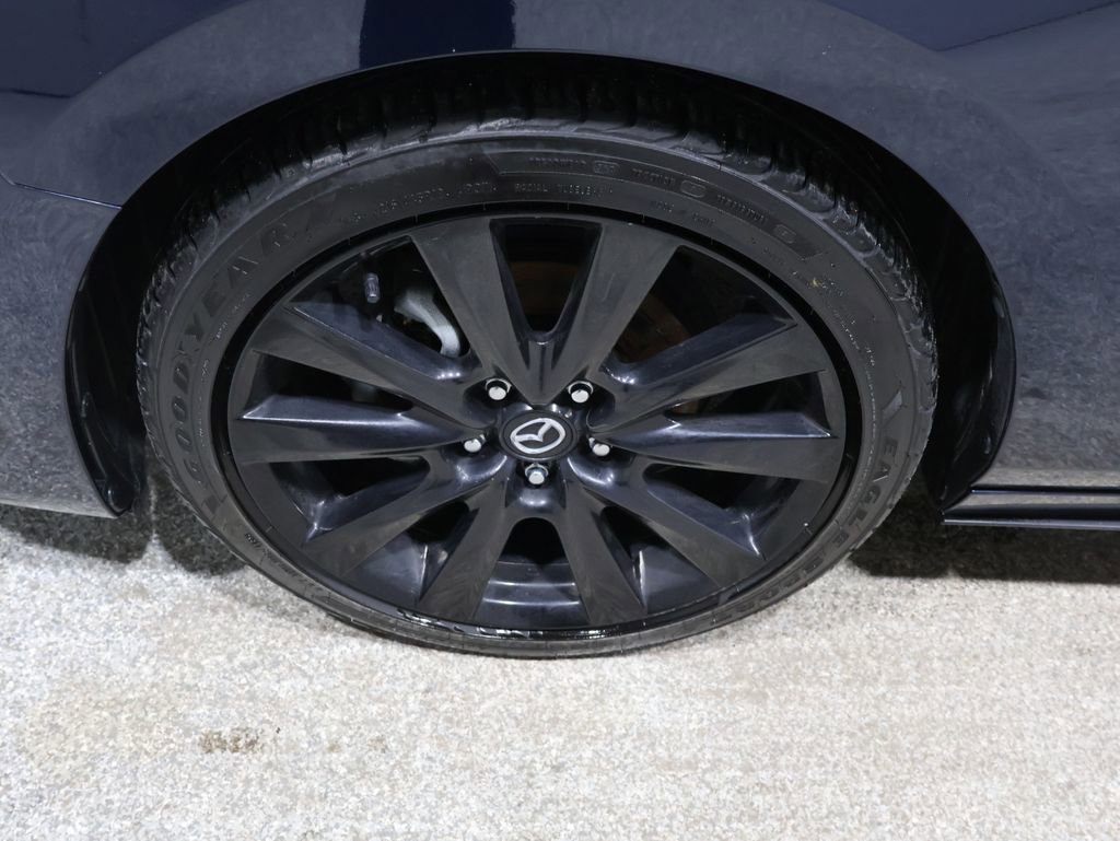 Used 2024 MAZDA MAZDA3 s image 9