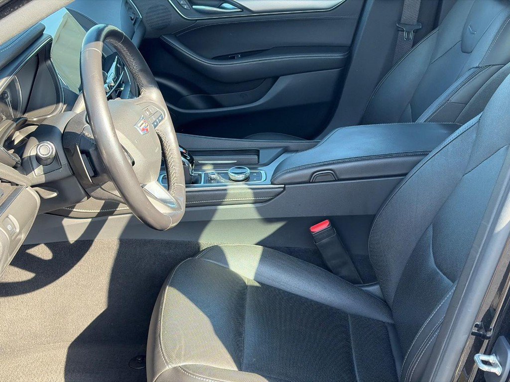 Used 2020 Cadillac CT5 Premium Luxury w/ Climate Package RWD image 17