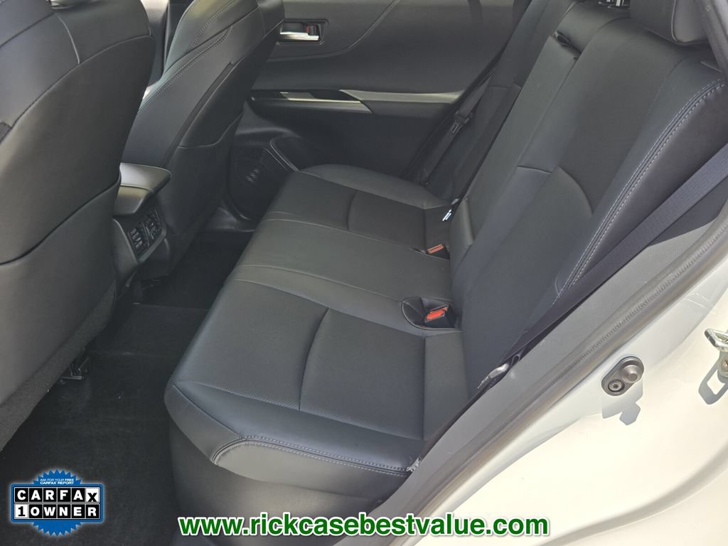 Used 2024 Toyota Venza Limited AWD/4WD image 11