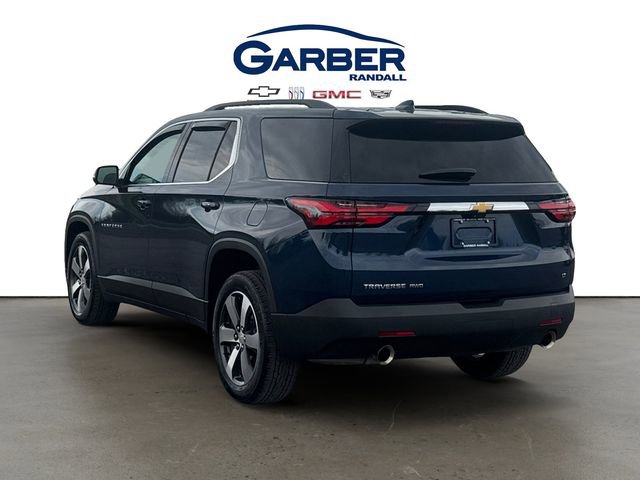 Used 2023 Chevrolet Traverse LT w/ LT Premium Package AWD/4WD image 3