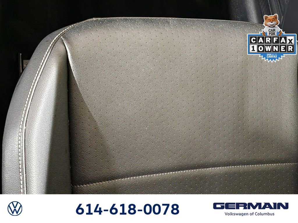 Used 2021 Volkswagen Tiguan SE w/ Panoramic Sunroof Package image 33