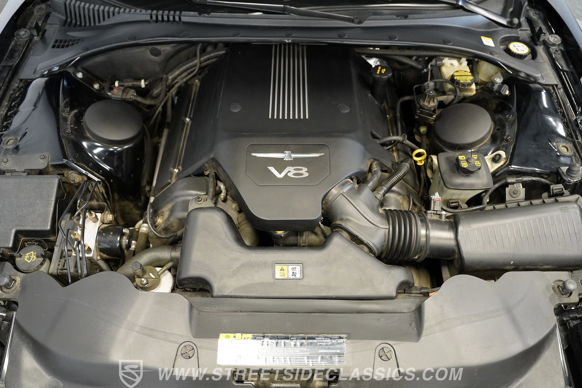 Used 2003 Ford Thunderbird RWD image 4