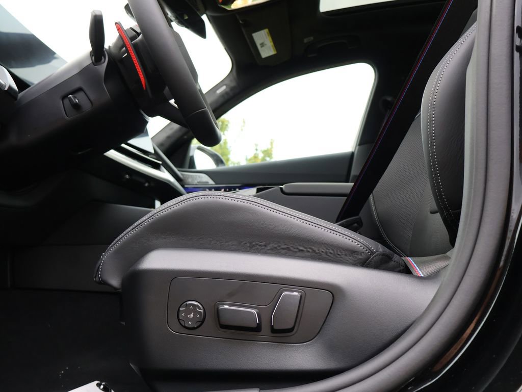 New 2026 BMW M5 w/ M Driver's Package image 40