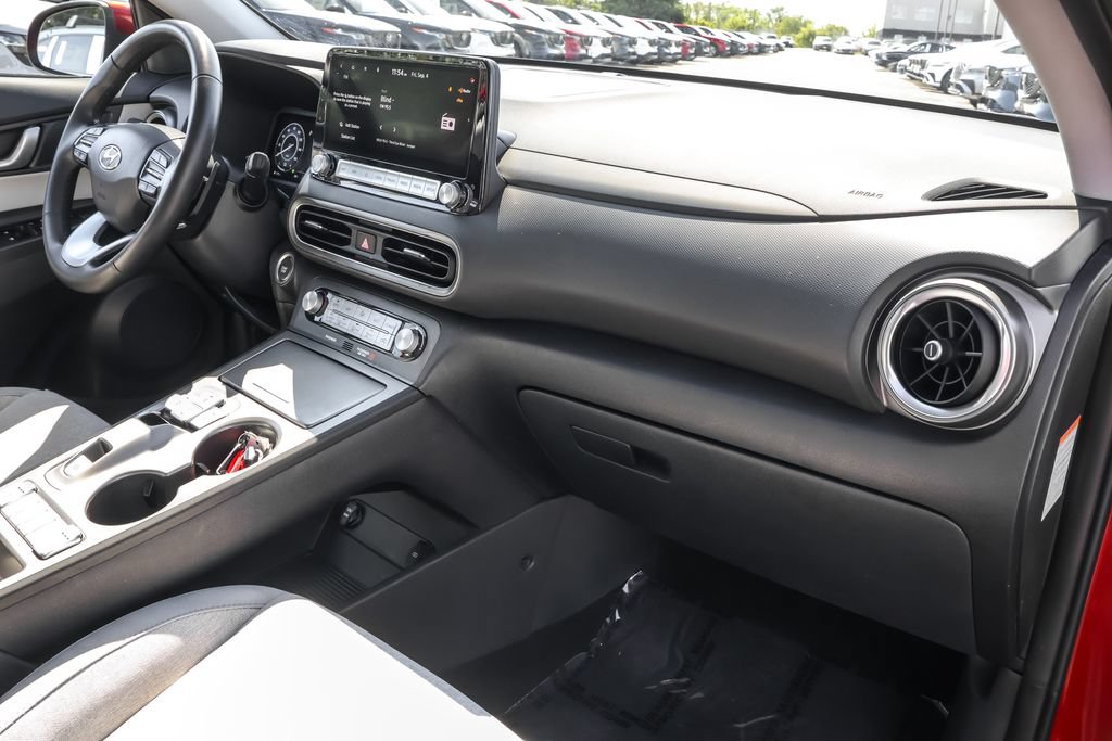 Certified 2023 Hyundai Kona SEL FWD image 37