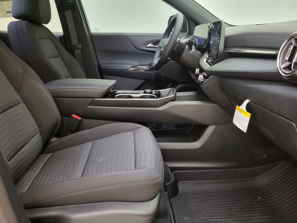 New 2026 Chevrolet Equinox LT w/ Midnight Edition image 32