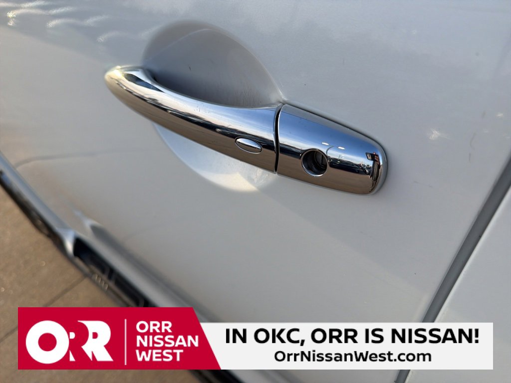 Used 2024 INFINITI QX80 Luxe image 12