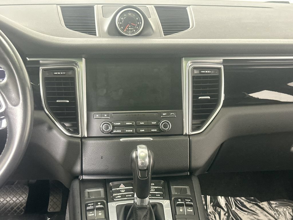 Used 2018 Porsche Macan S AWD/4WD image 20