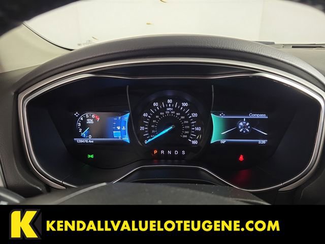 Used 2016 Ford Fusion SE image 11