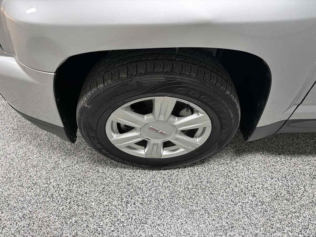 Used 2016 GMC Terrain SLE FWD image 37