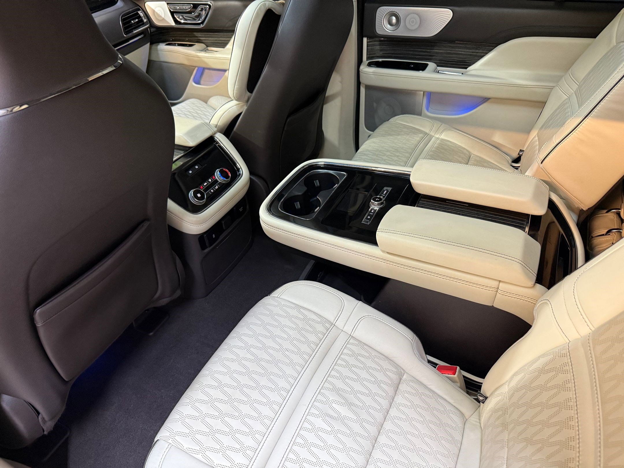 Used 2021 Lincoln Navigator Black Label AWD/4WD image 43