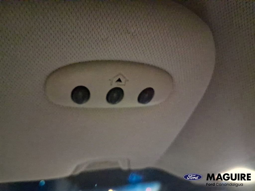 Used 2019 Ford Edge SEL w/ Equipment Group 201A image 18