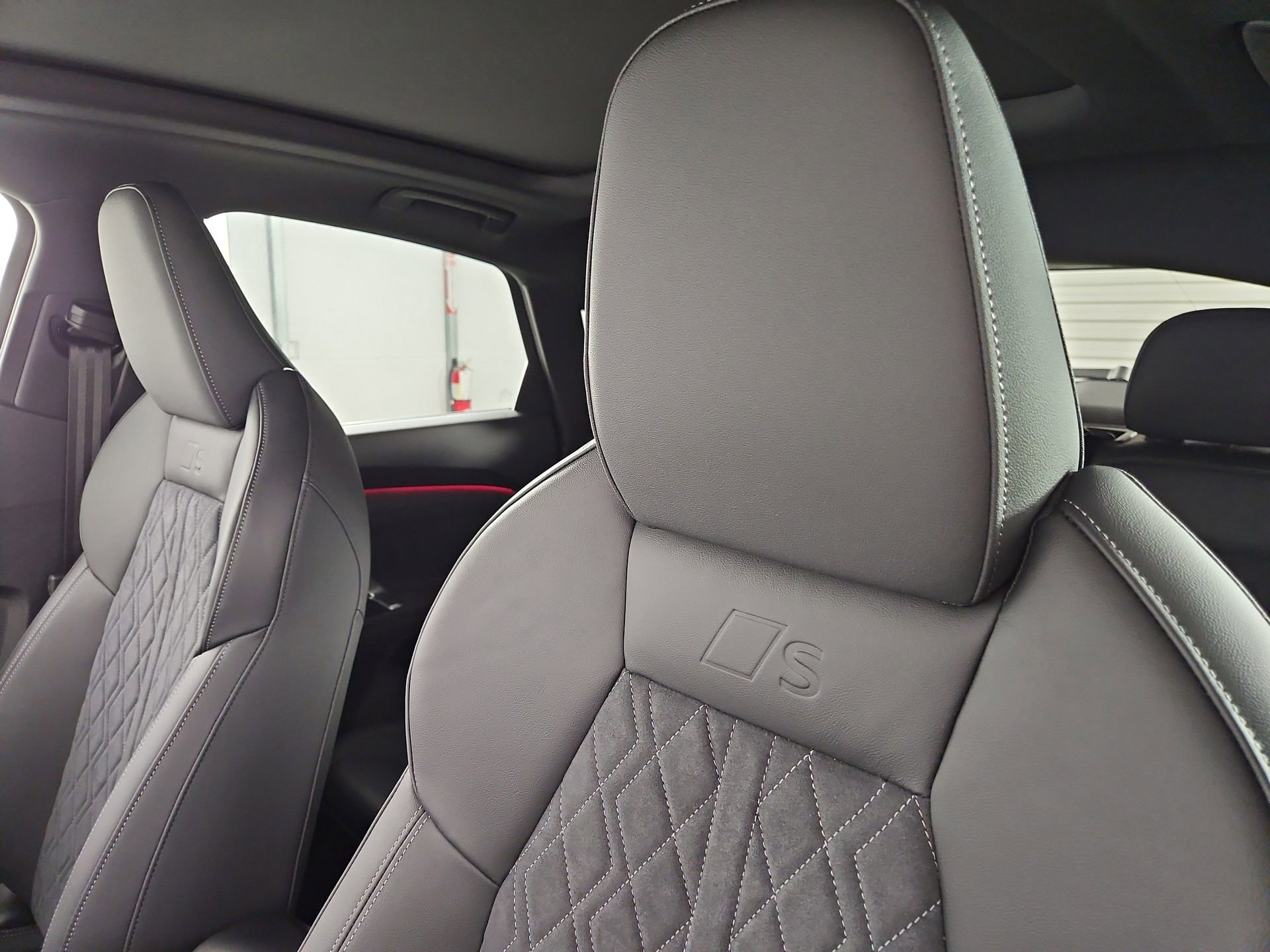 New 2026 Audi SQ5 Premium Plus AWD/4WD image 17