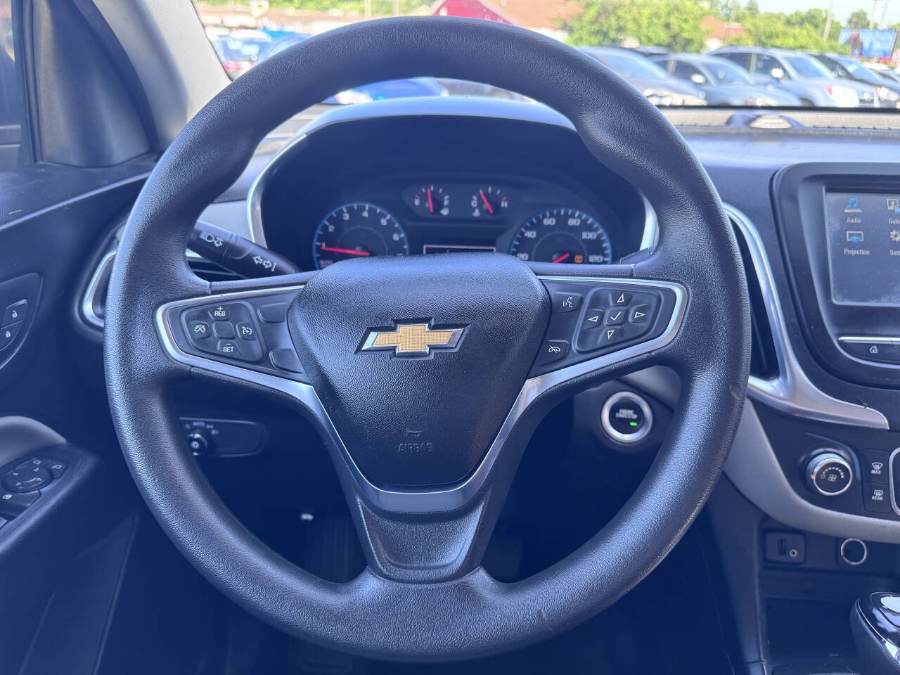 Used 2018 Chevrolet Equinox LS FWD image 21