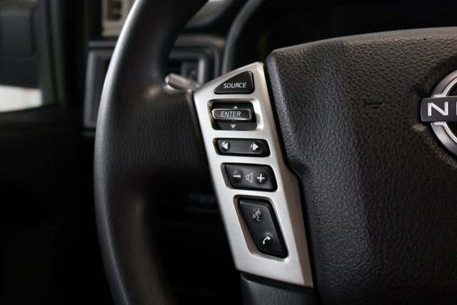 Used 2023 Nissan Titan SV AWD/4WD image 15