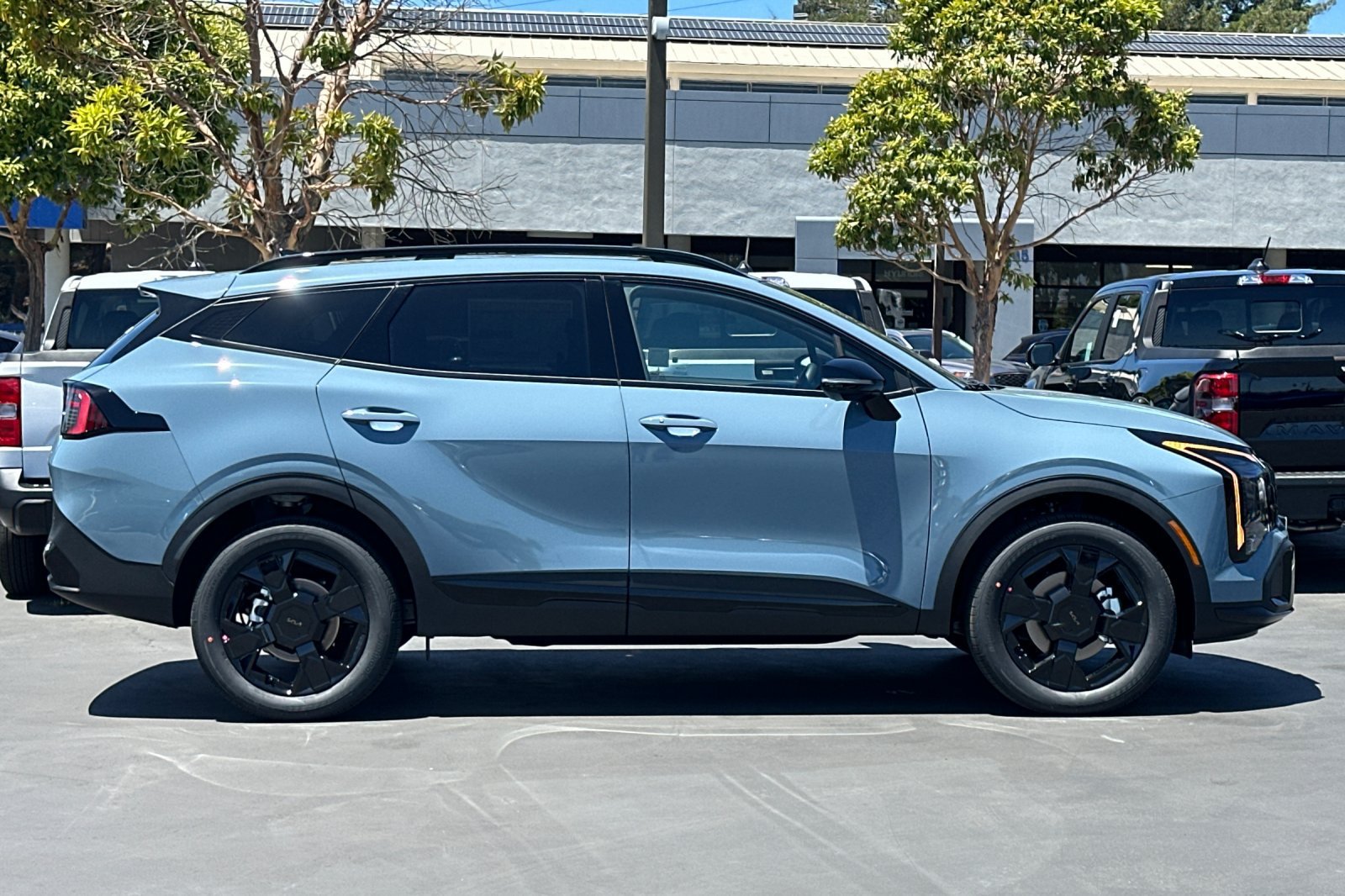 New 2026 Kia Sportage X-Line AWD/4WD image 3