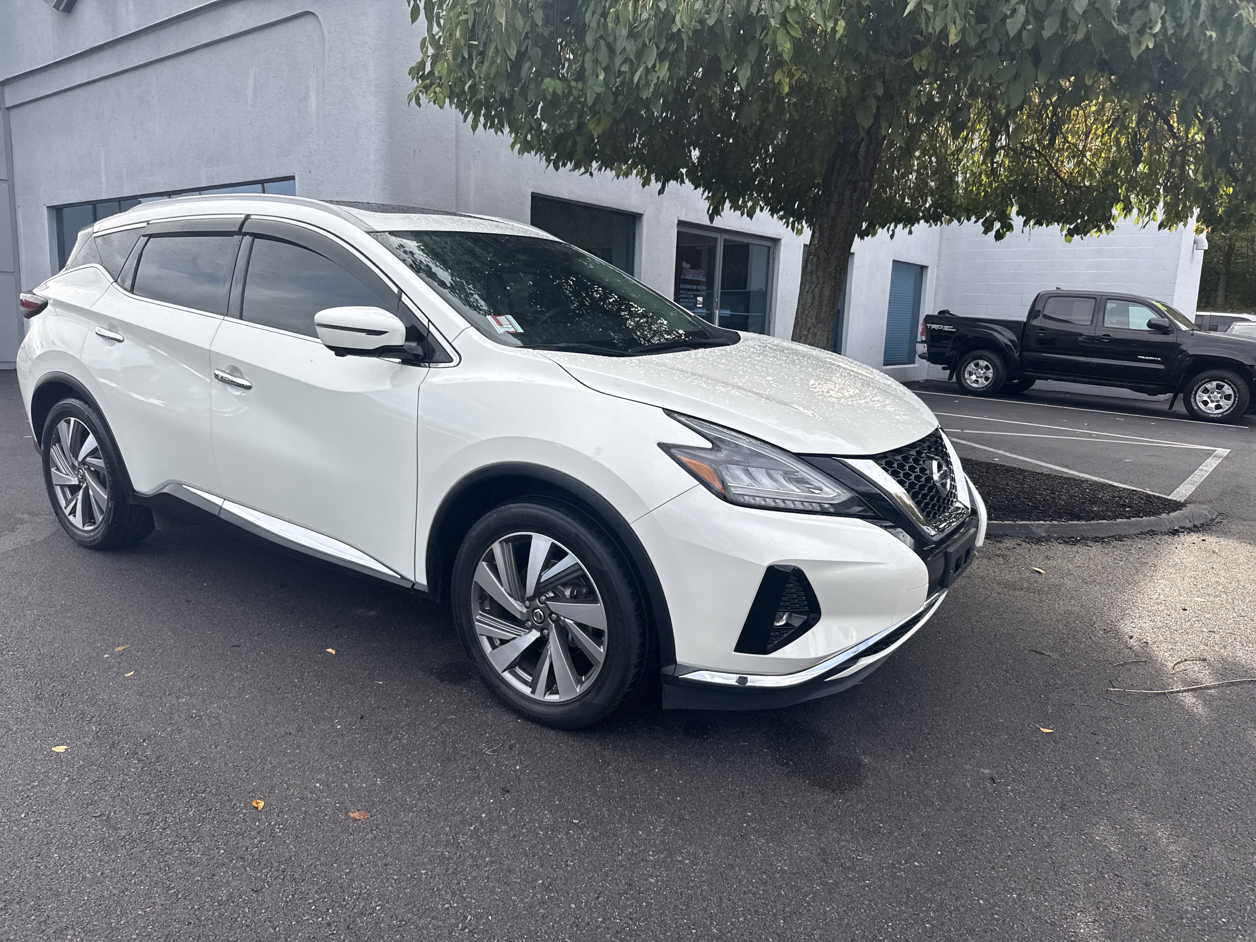 Used 2020 Nissan Murano SL w/ Moonroof Package