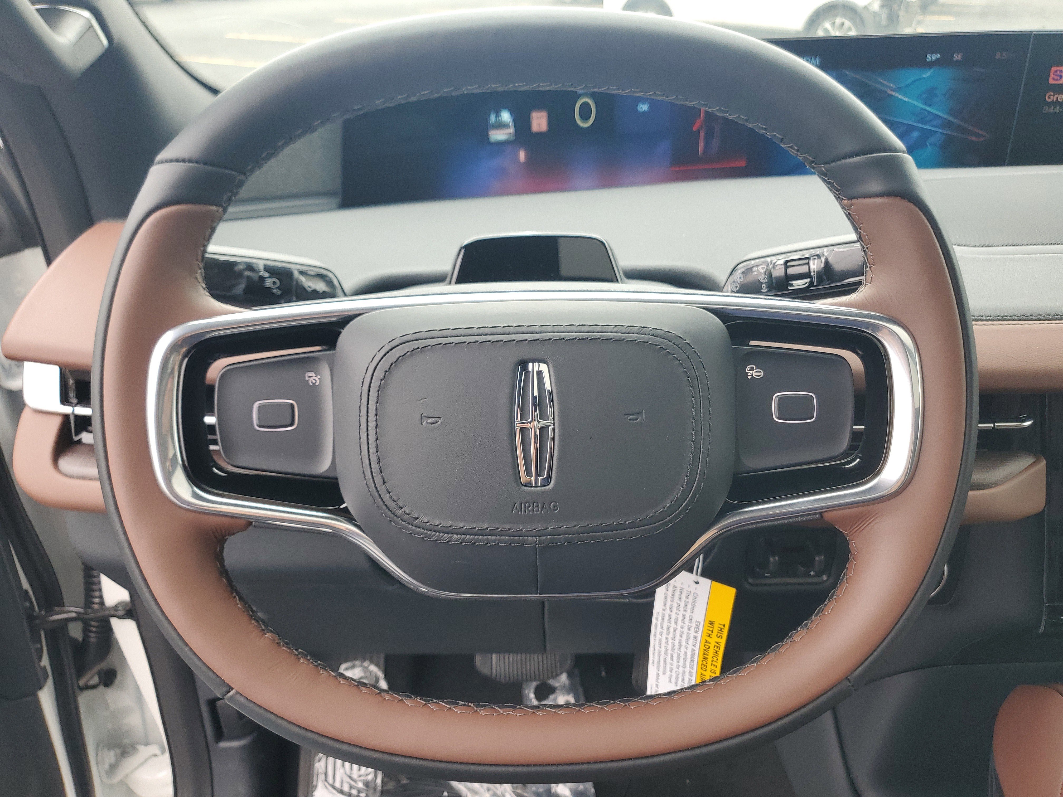 New 2026 Lincoln Navigator Reserve AWD/4WD image 16