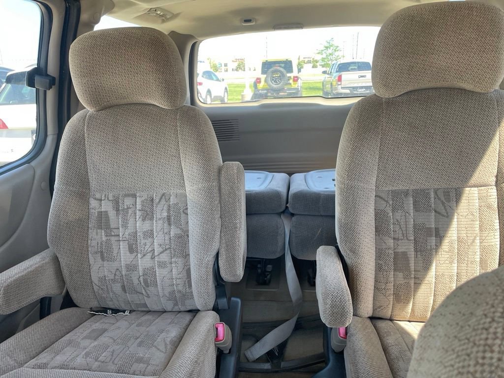 Used 2004 Pontiac Montana Extended w/ Convenience Package #2 FWD image 21
