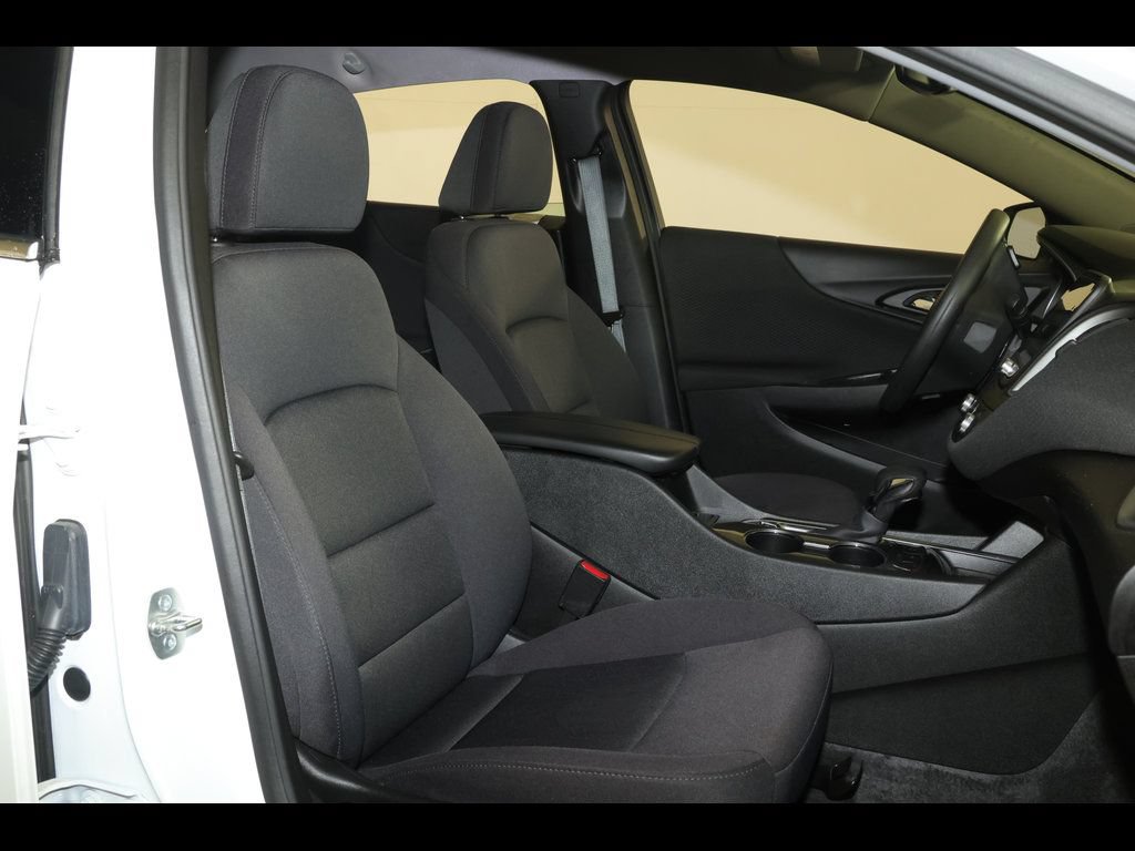 Used 2024 Chevrolet Malibu LT FWD image 27