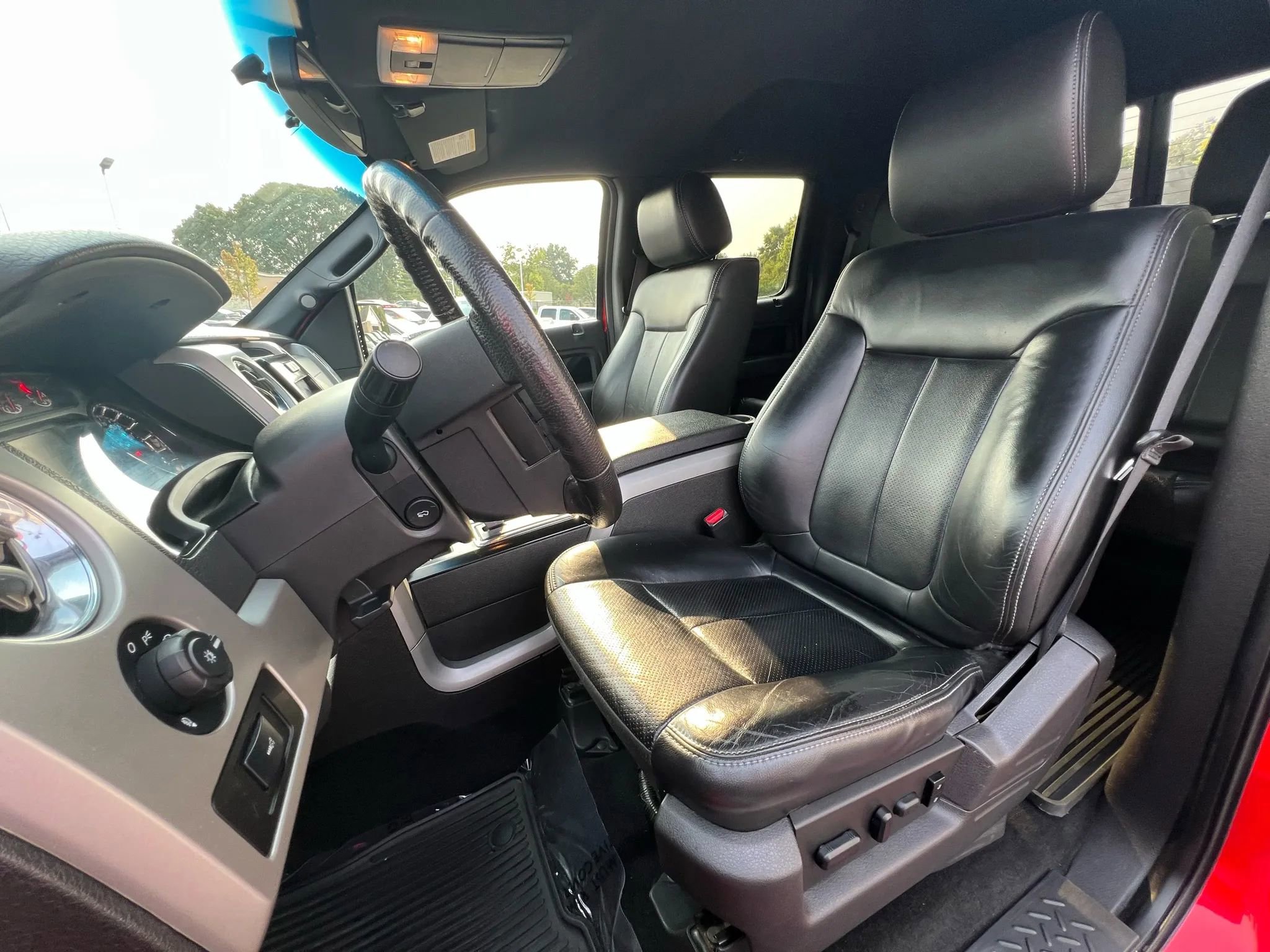 Used 2012 Ford F150 FX4 w/ FX Luxury Pkg AWD/4WD image 24