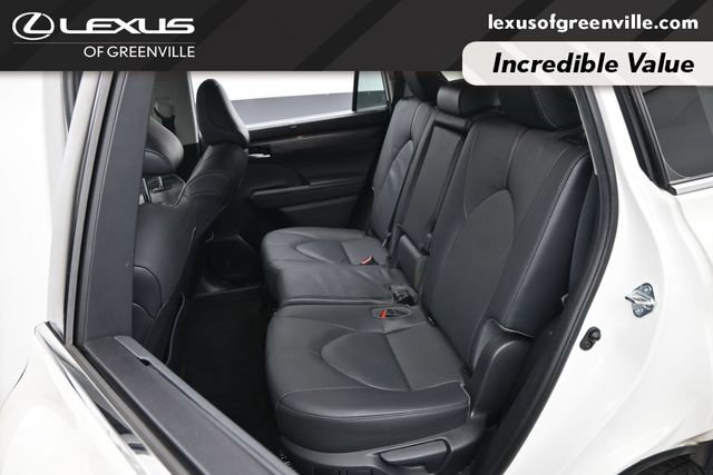Used 2021 Toyota Highlander Limited FWD image 28