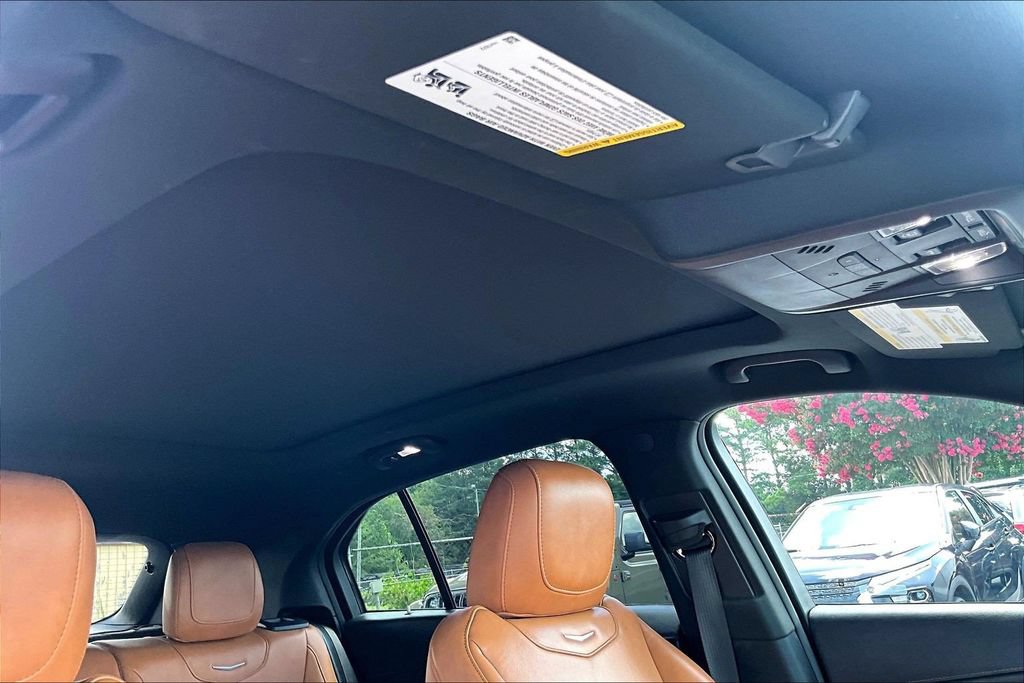 Used 2022 Cadillac XT4 Premium Luxury AWD/4WD image 27