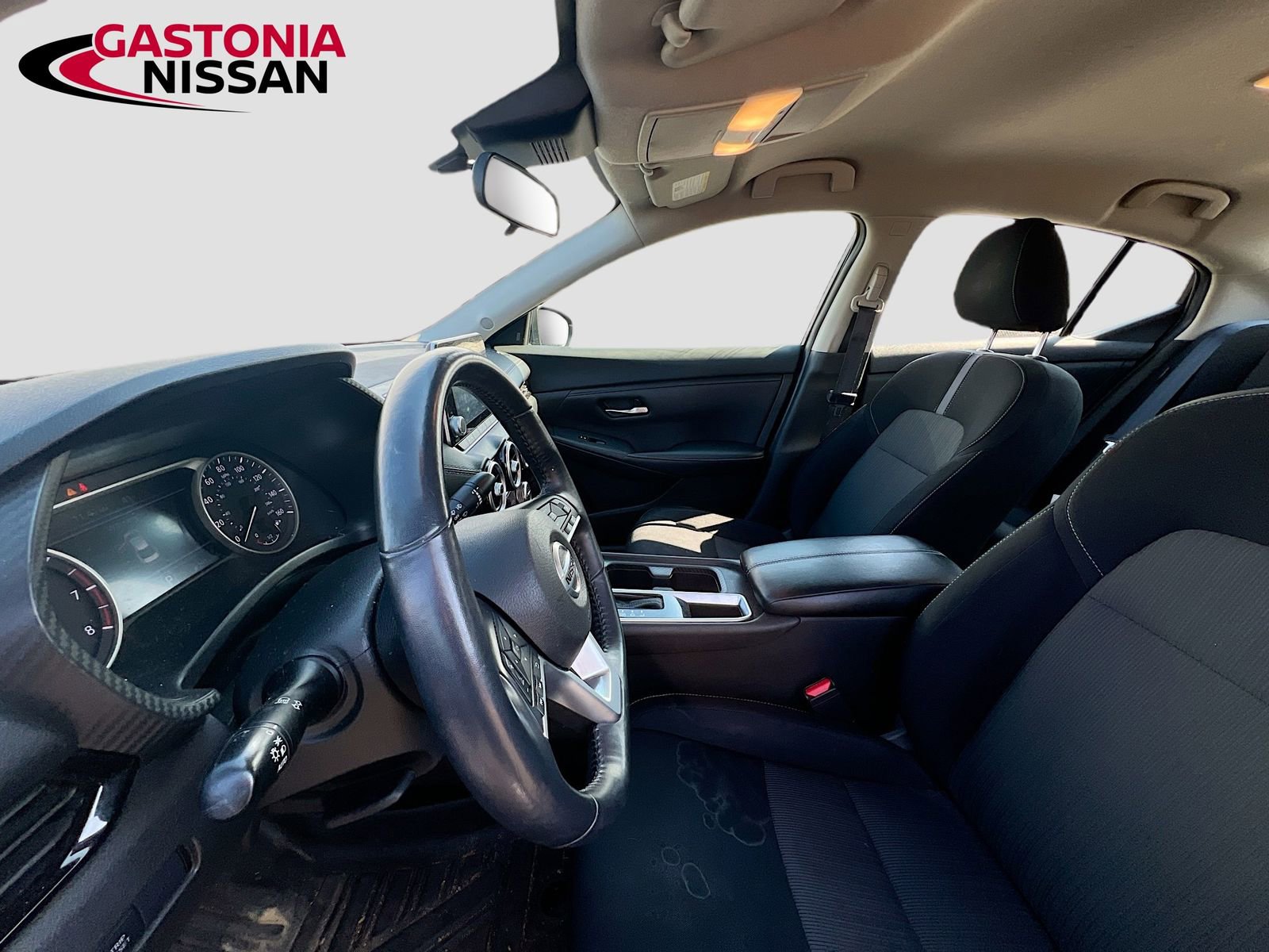 Used 2021 Nissan Sentra SV image 25