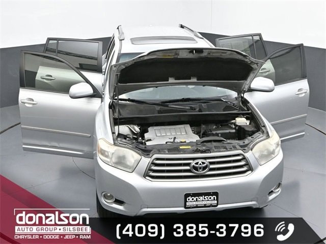 Used 2010 Toyota Highlander SE image 24