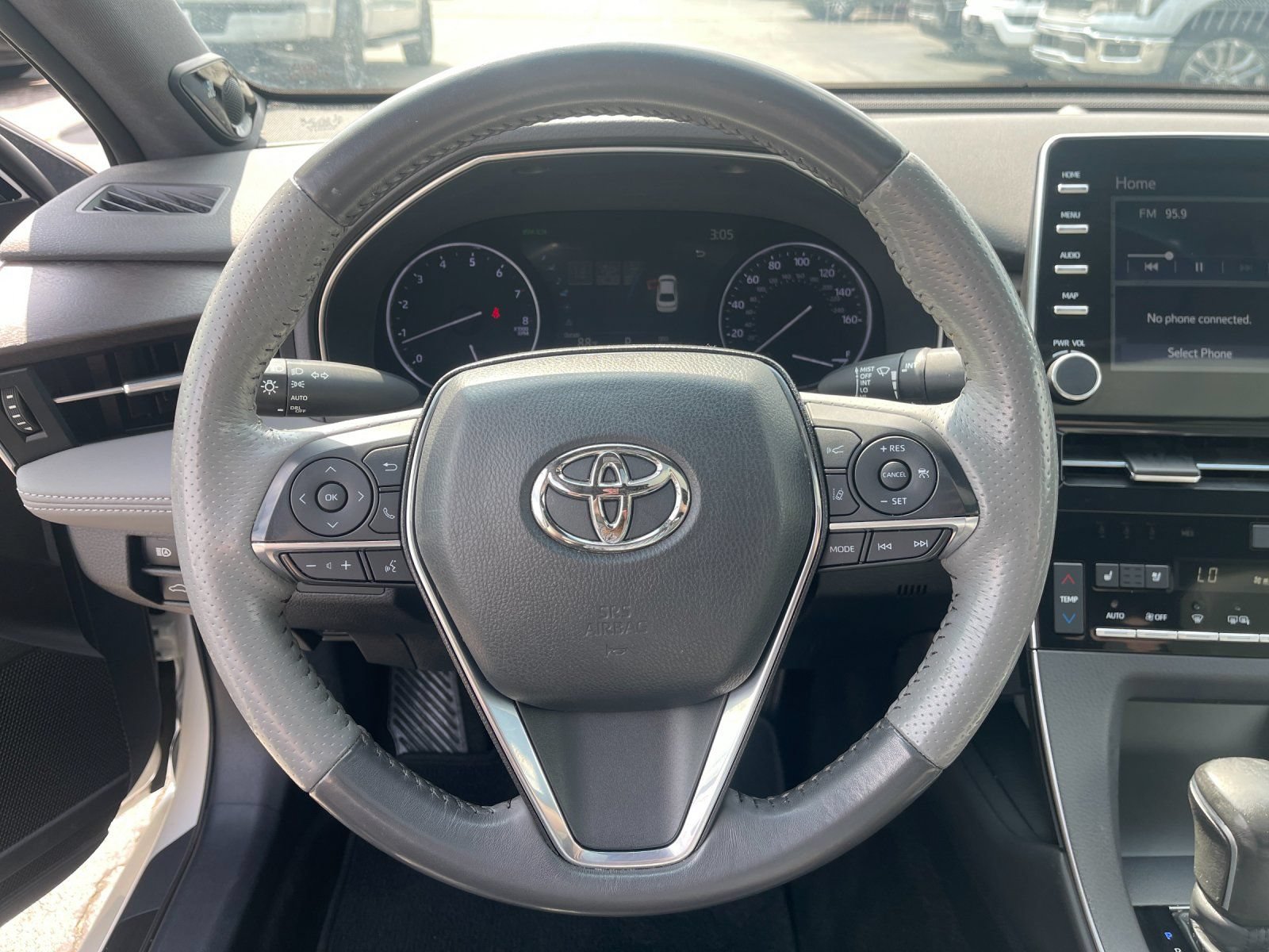 Used 2021 Toyota Avalon Limited AWD/4WD image 25