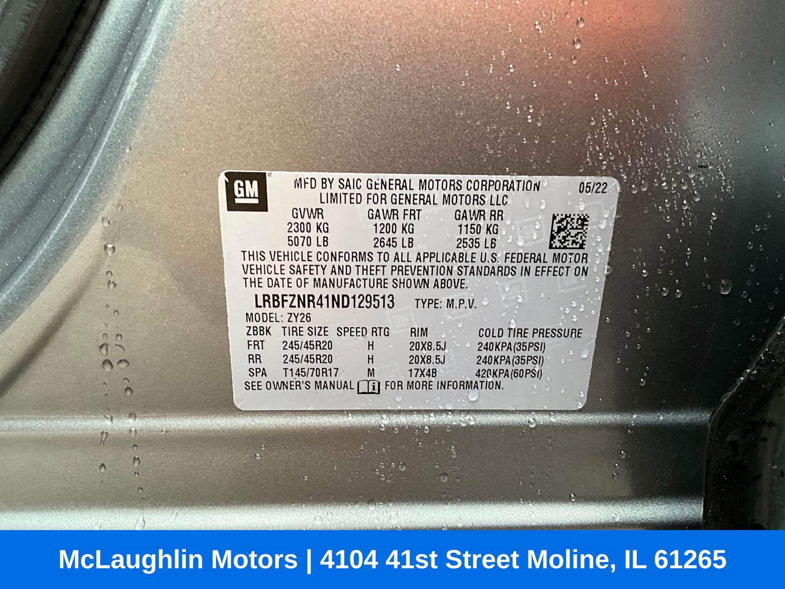 Used 2022 Buick Envision Essence w/ Sport Touring Package image 18