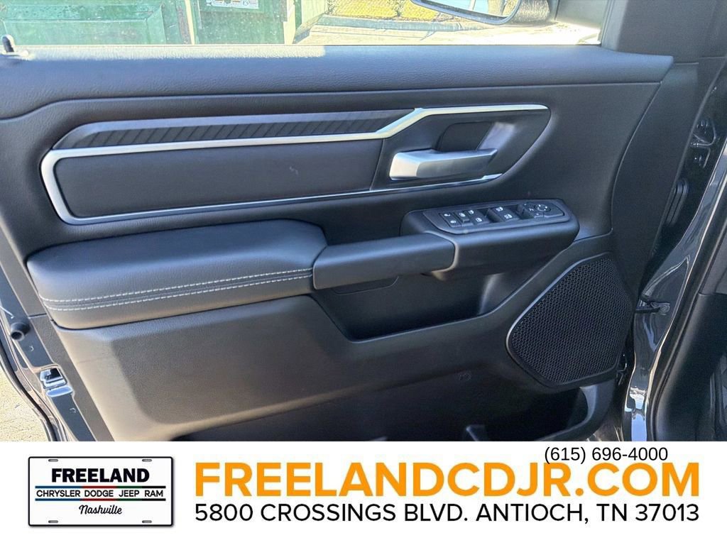 New 2026 RAM 1500 4x4 Crew Cab image 19