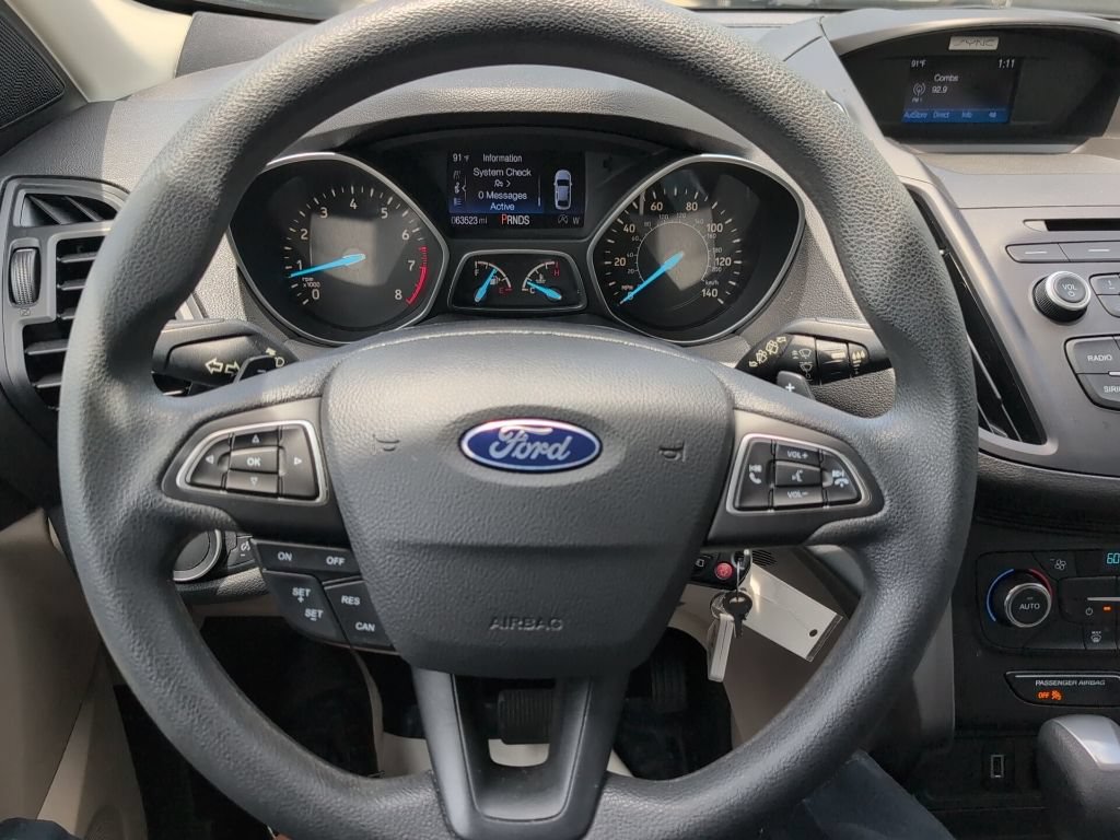 Used 2017 Ford Escape SE FWD image 15