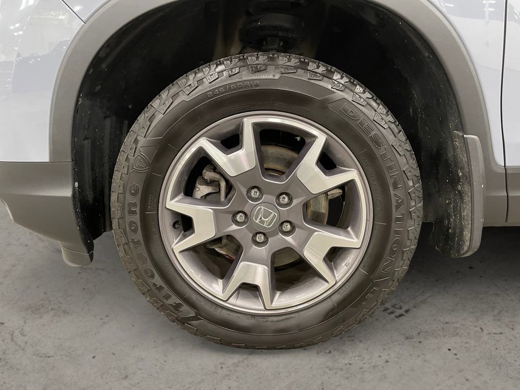 Used 2022 Honda Passport TrailSport image 14