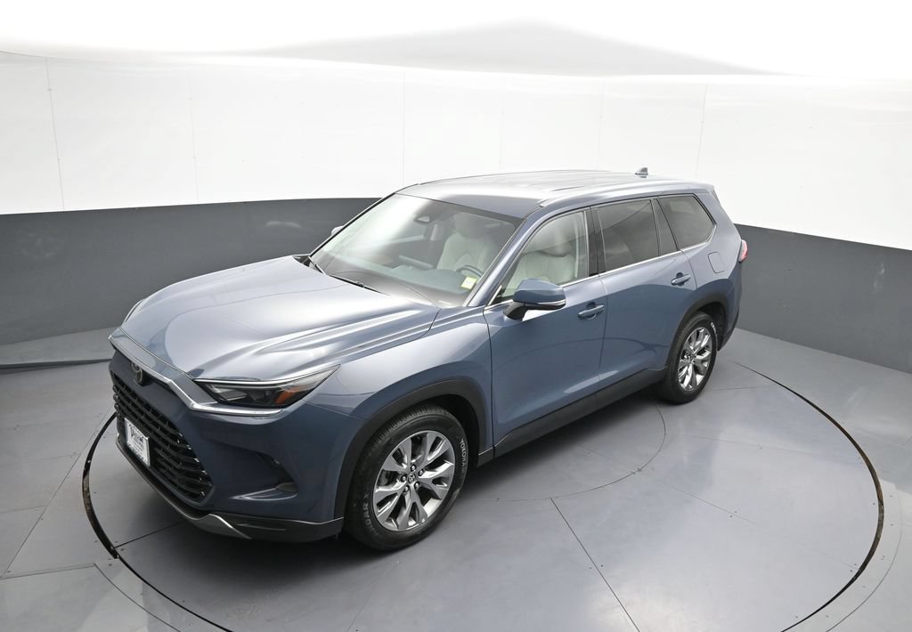 Certified 2024 Toyota Grand Highlander AWD image 35
