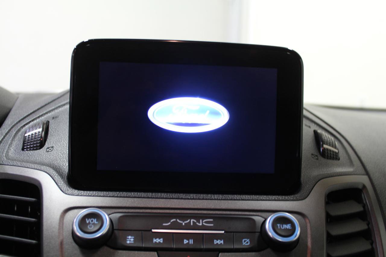 Used 2022 Ford Transit Connect XL image 12