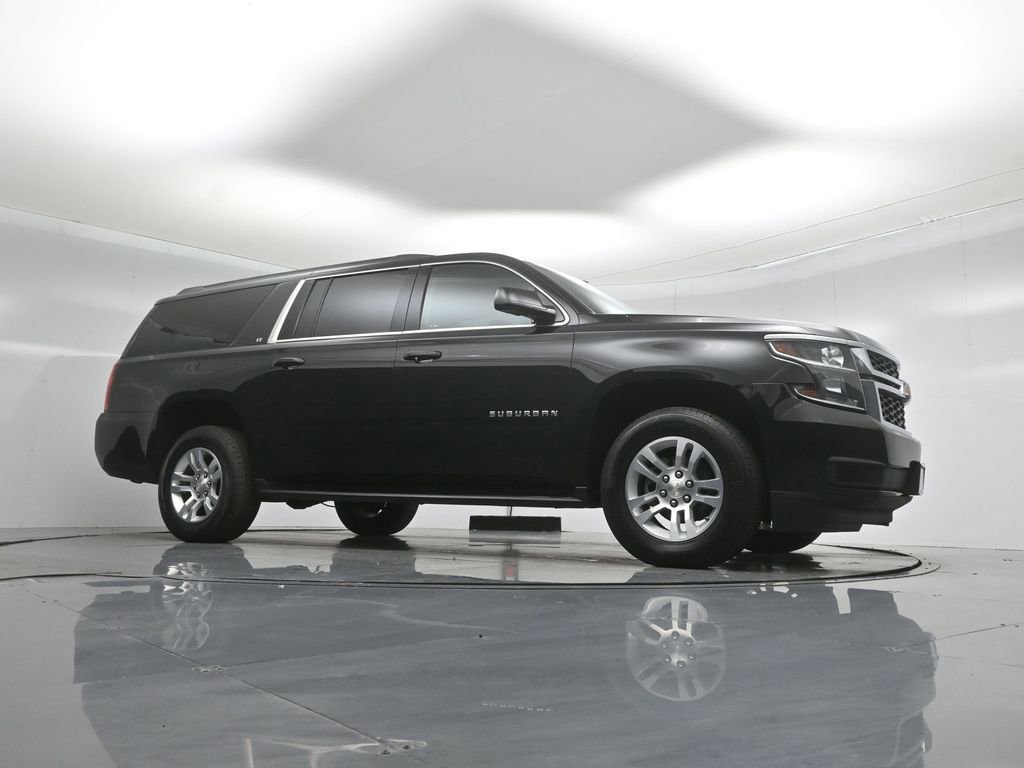 Used 2018 Chevrolet Suburban LT w/ Max Trailering Package RWD image 4