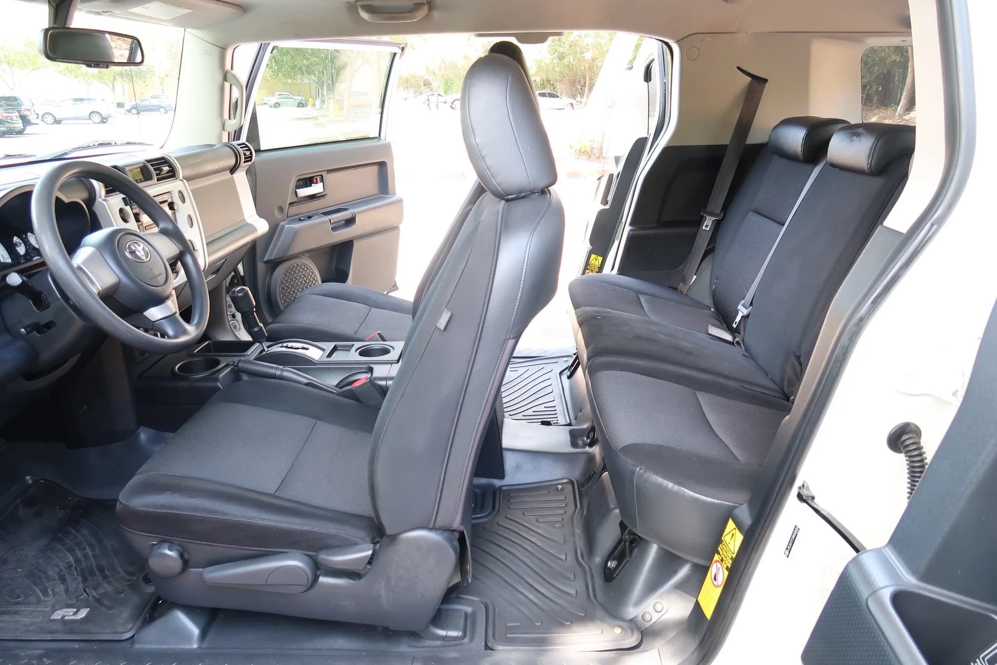 Used 2009 Toyota FJ Cruiser 2WD w/ TRD Sport Pkg image 23