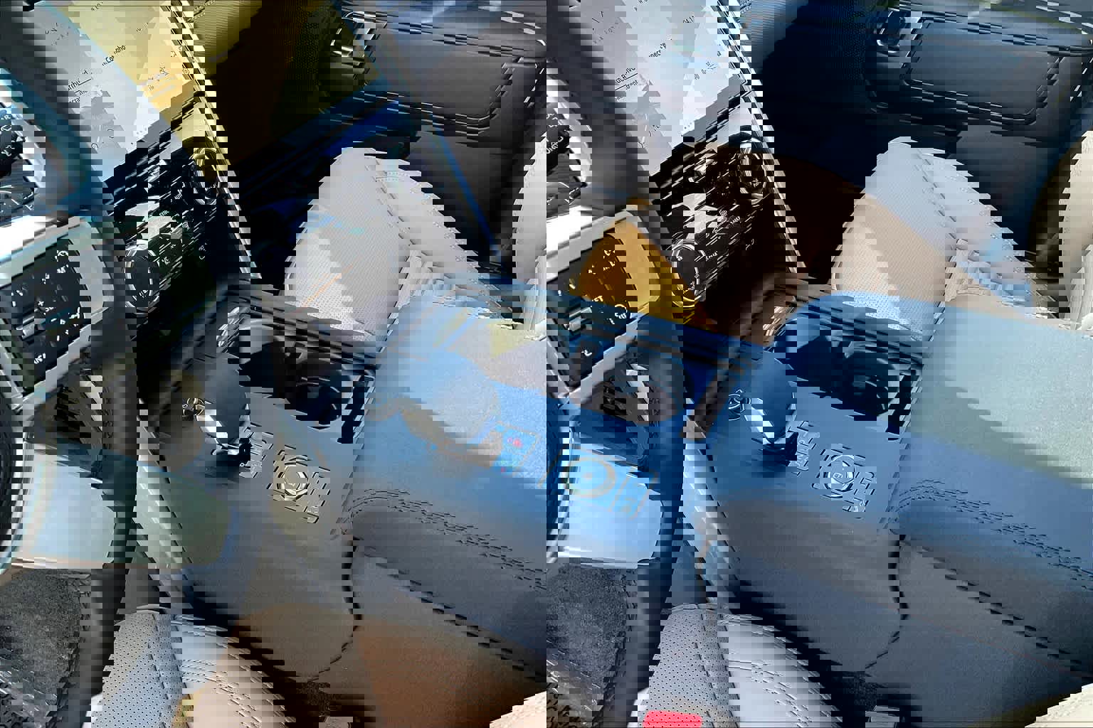 New 2025 Land Rover Discovery Dynamic SE image 10