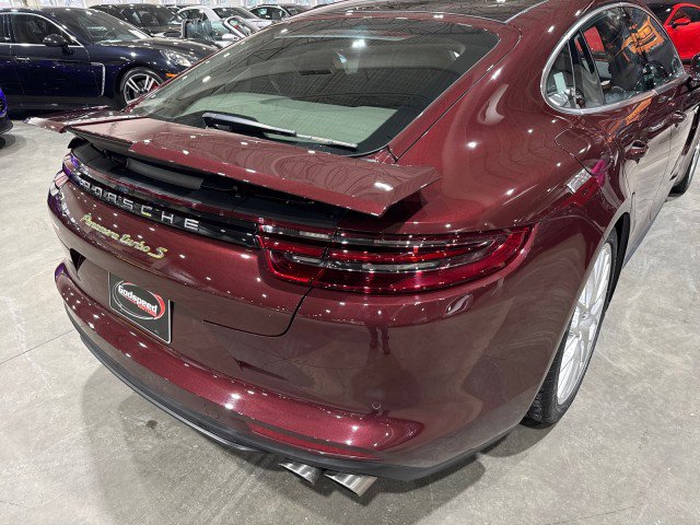 Used 2018 Porsche Panamera Turbo S image 41
