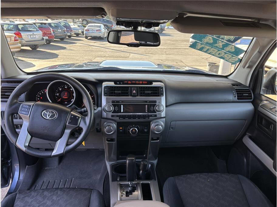 Used 2013 Toyota 4Runner Trail image 10