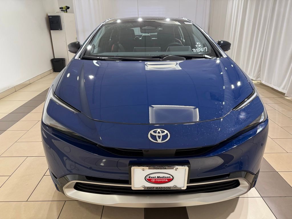 New 2026 Toyota Prius Plug-In Hybrid FWD image 8