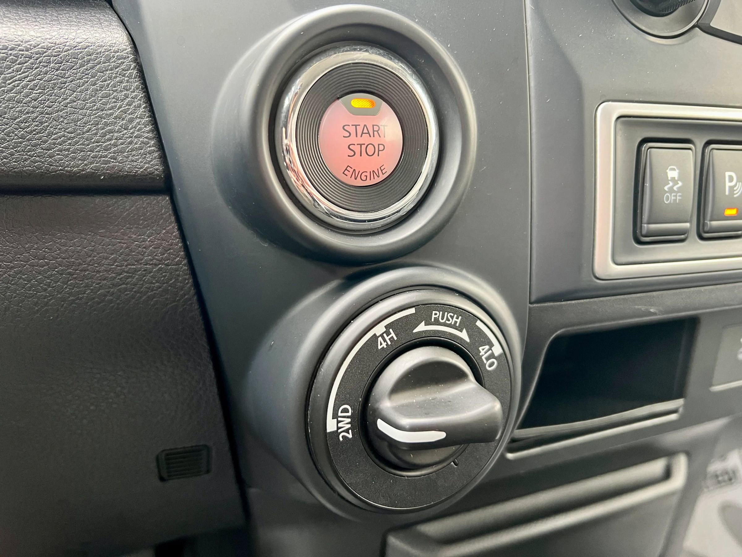 Used 2021 Nissan Titan S w/ S Utility Package image 23