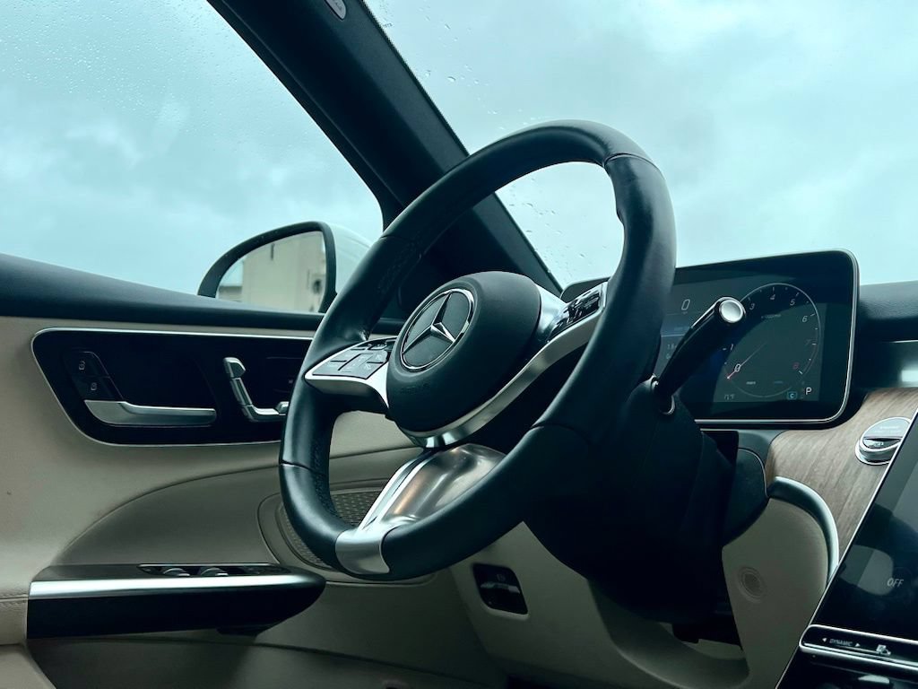 Certified 2023 Mercedes-Benz C 300 4MATIC Sedan image 18
