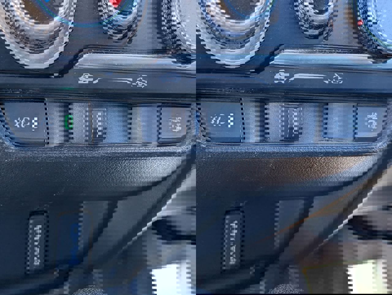 Used 2018 Honda Fit EX image 18