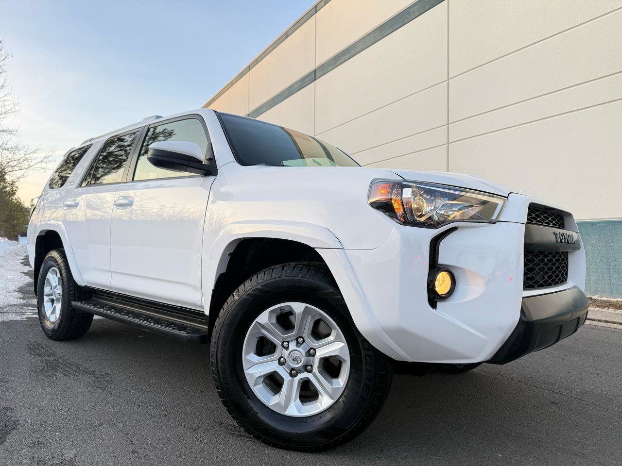 Used 2015 Toyota 4Runner SR5 image 5