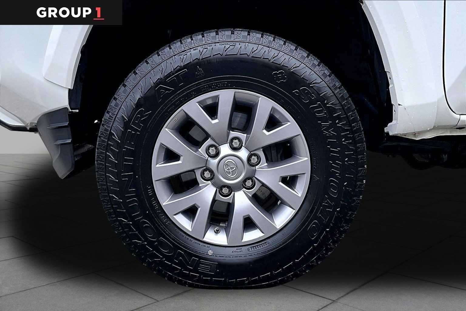 Used 2019 Toyota Tacoma SR5 AWD/4WD image 11
